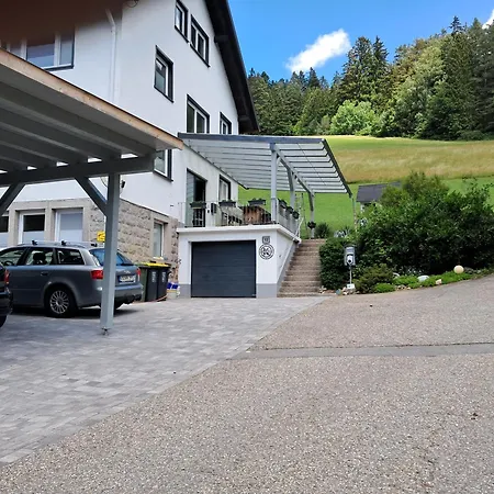 Kienzler's Zeitwerk Apartamento